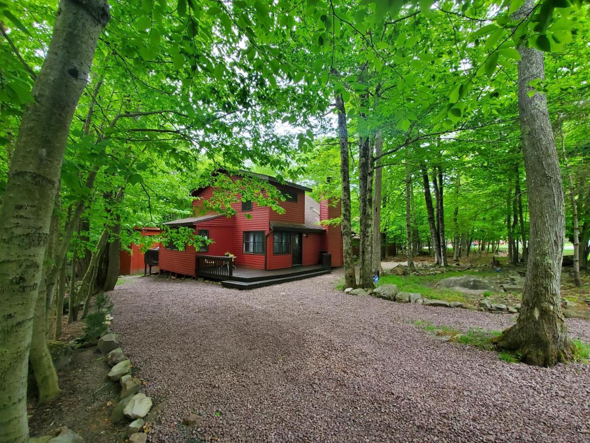 Chalet Renovated Near Casino, Camelback , Kalahari 4Bdrms Firepit Hot Tub Game Room Tobyhanna Dış mekan fotoğraf