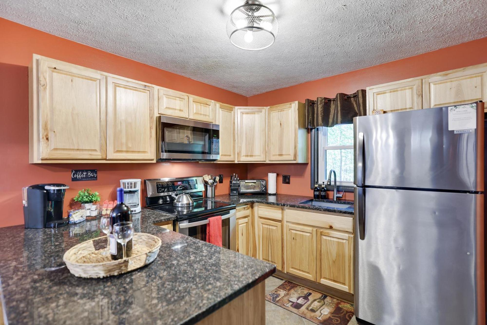 Chalet Renovated Near Casino, Camelback , Kalahari 4Bdrms Firepit Hot Tub Game Room Tobyhanna Dış mekan fotoğraf