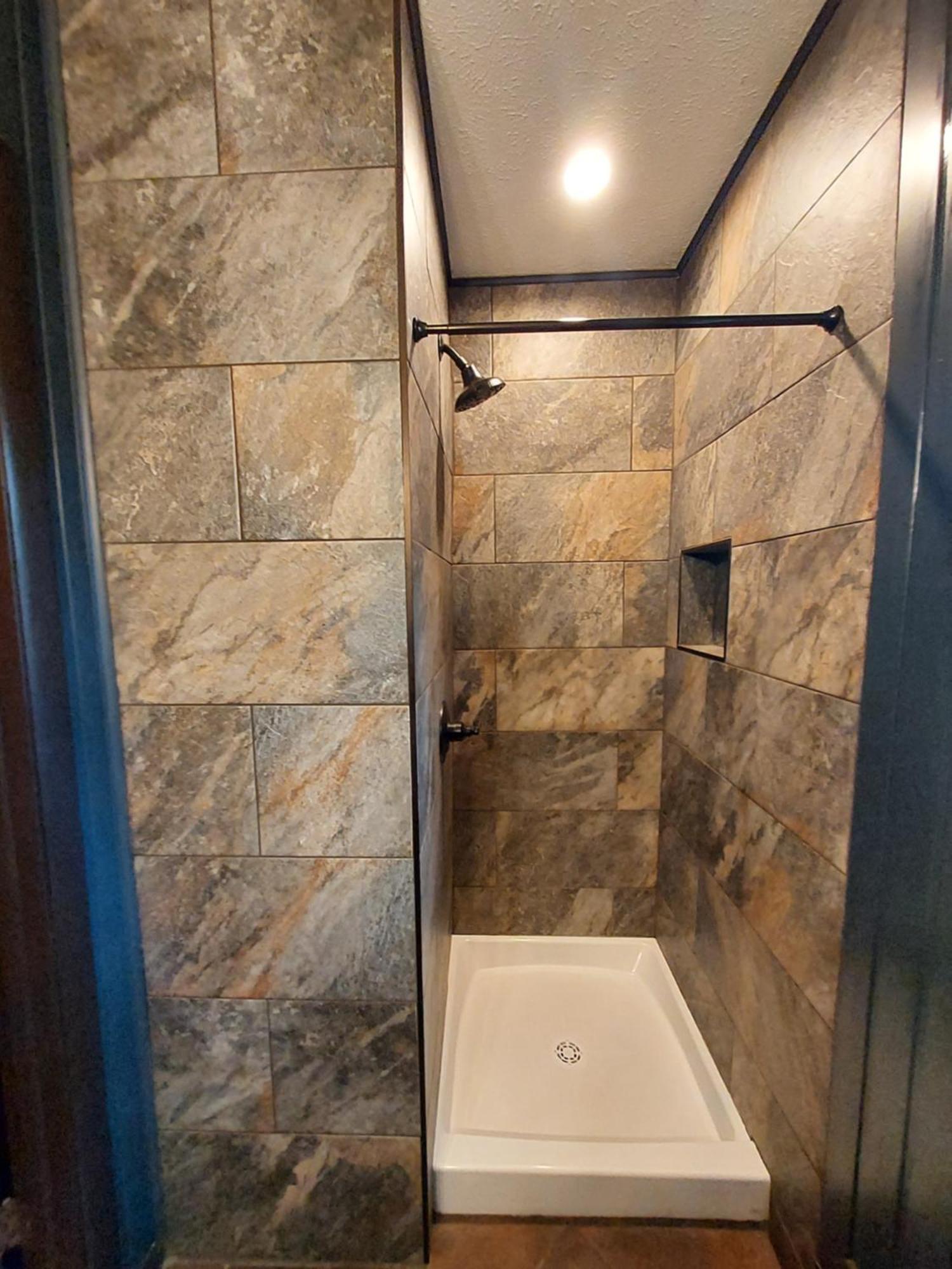 Chalet Renovated Near Casino, Camelback , Kalahari 4Bdrms Firepit Hot Tub Game Room Tobyhanna Dış mekan fotoğraf